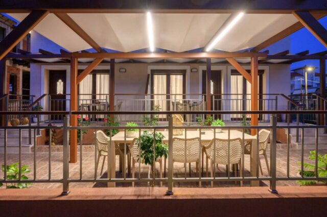 Villa M&B Suites – Ierissos Jerisos Athos zulu travel 22