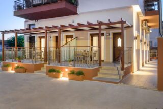 Villa M&B Suites – Ierissos Jerisos Athos zulu travel 23